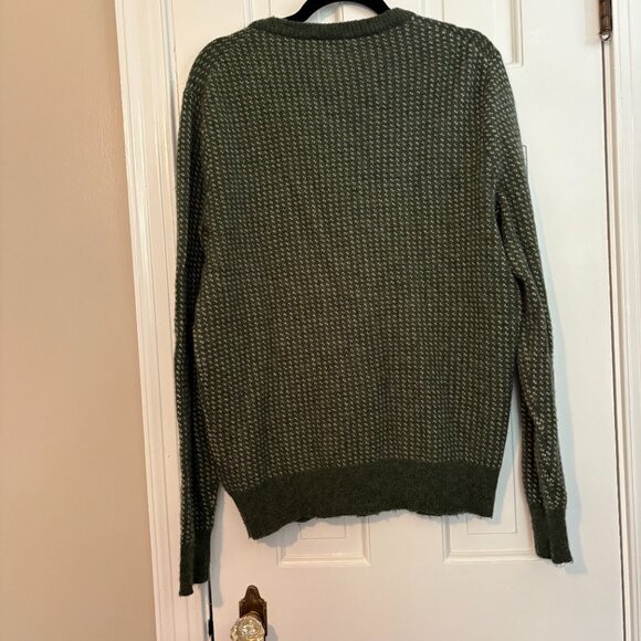 Men's J. Crew Factory Lambswool Blend Bird's-eye Stitch Crew Neck Sweater - L - Picture 2 of 6